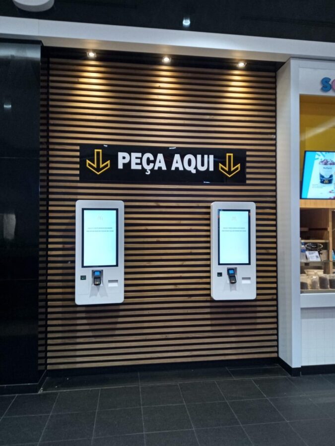 Placas indicativas — 07